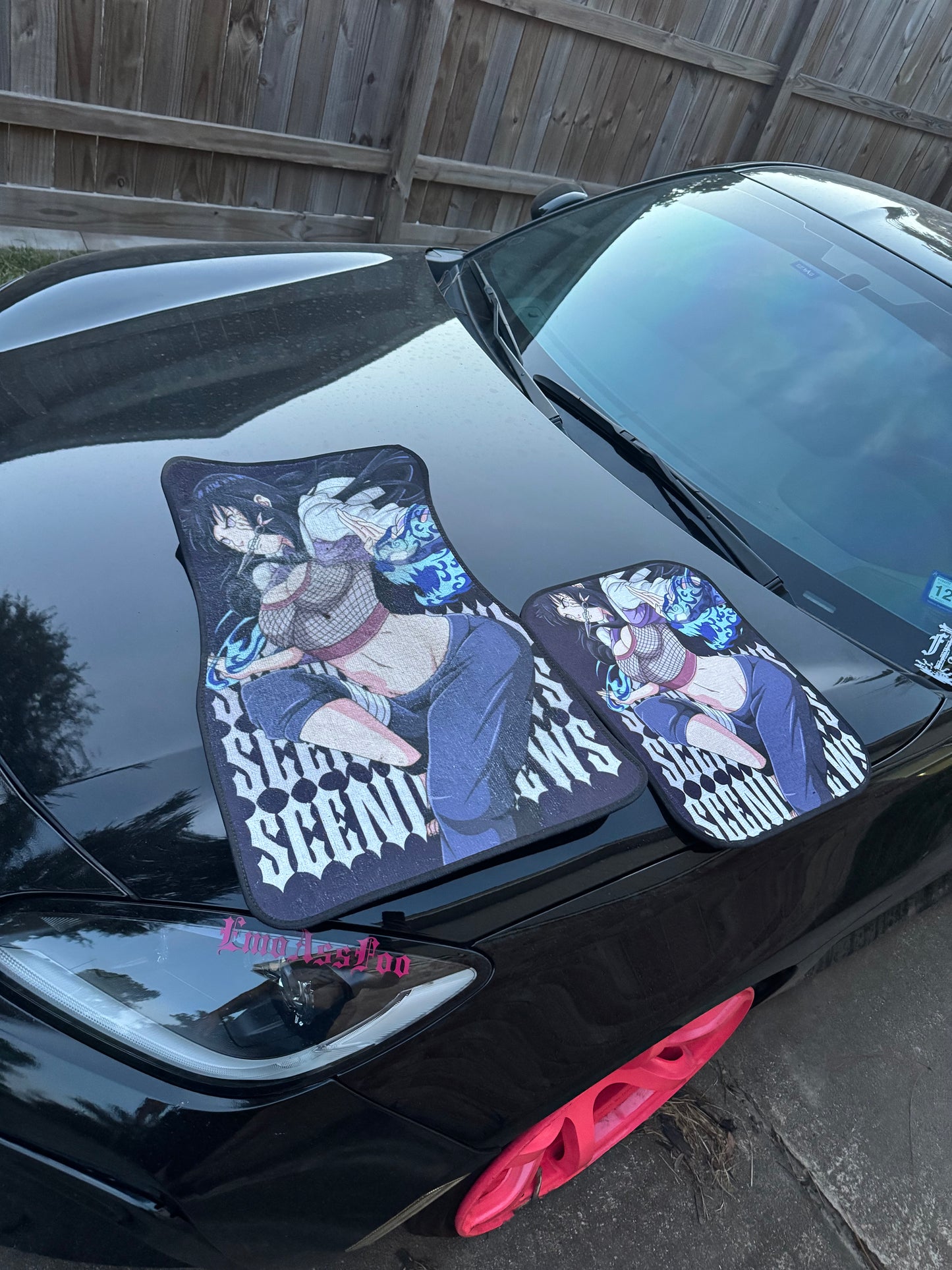 Hinata car mat